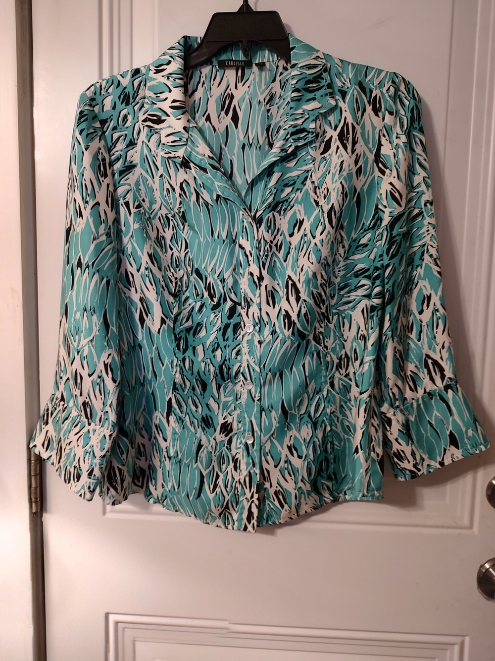 Carlisle Teal White and Black Abstract Print Button-Down Blouse